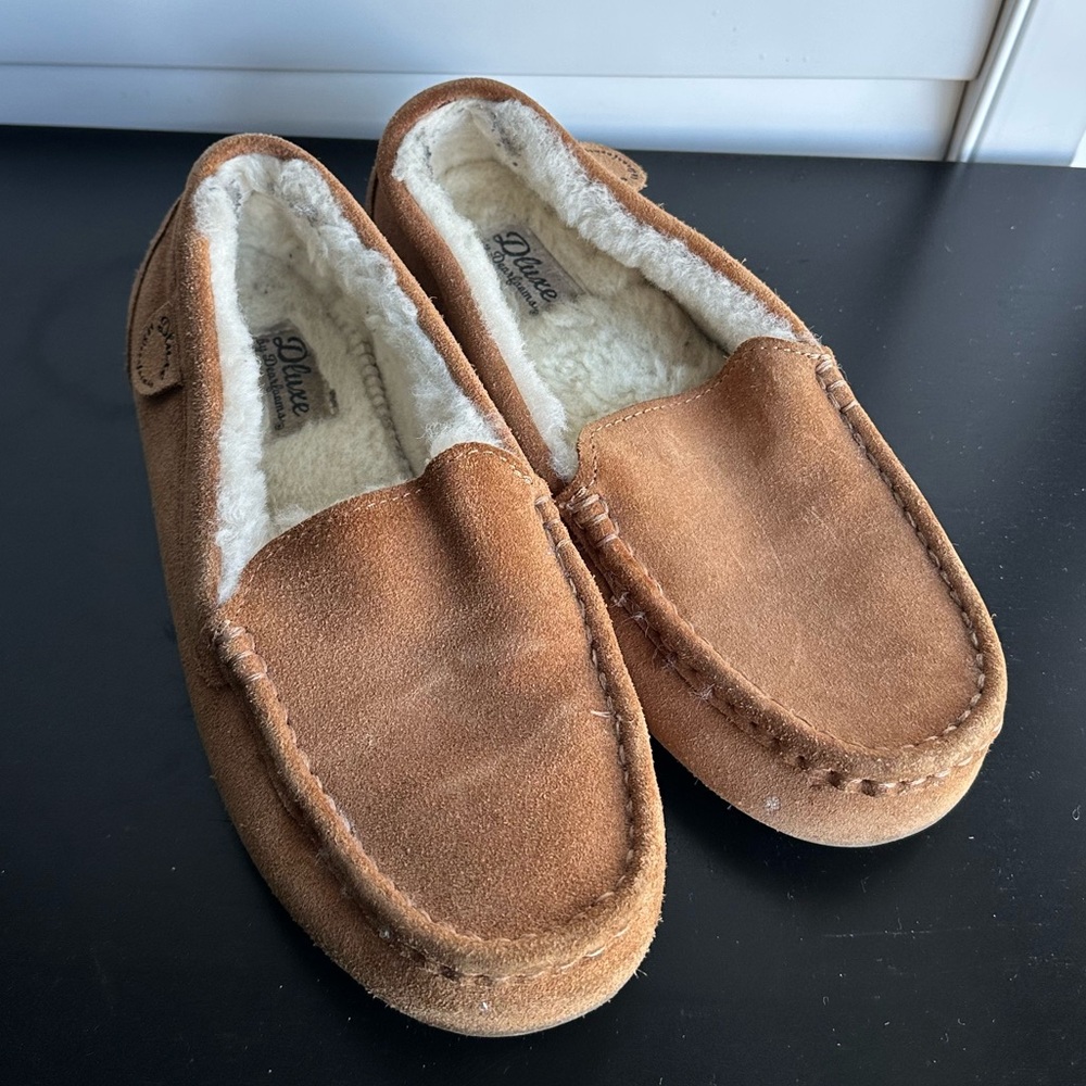 Dearfoams Brown Suede Slippers